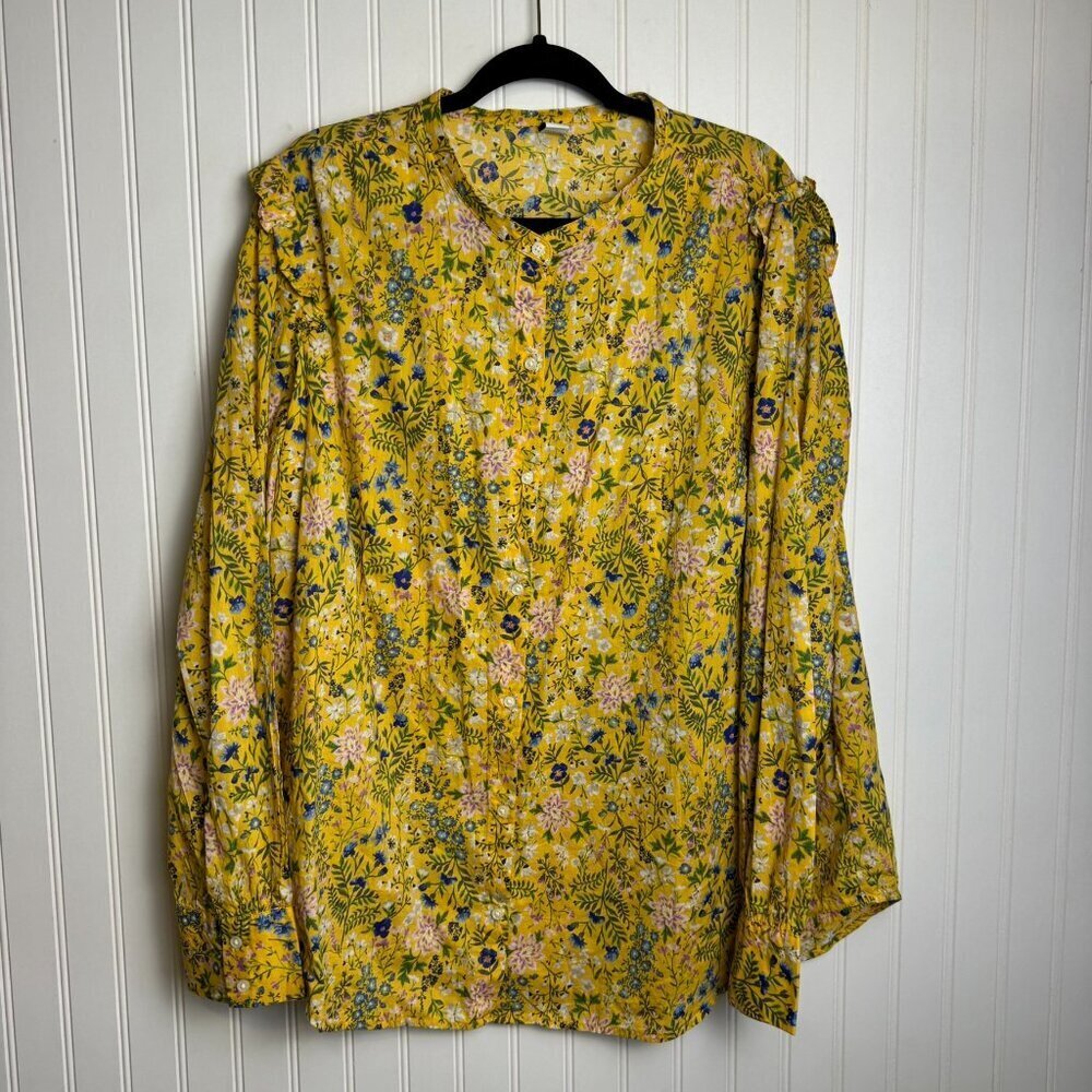 Old Navy NWT Yellow Floral Long Sleeve Button Down I24